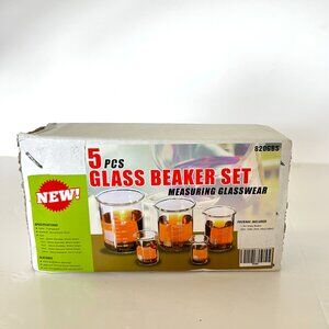 NWT 5 Piece Small Borosilicate Graduated‎ Glass Measuring Beaker Set